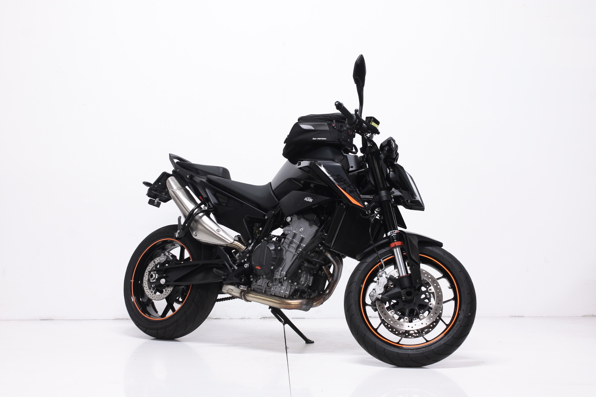 KTM 890 Duke
