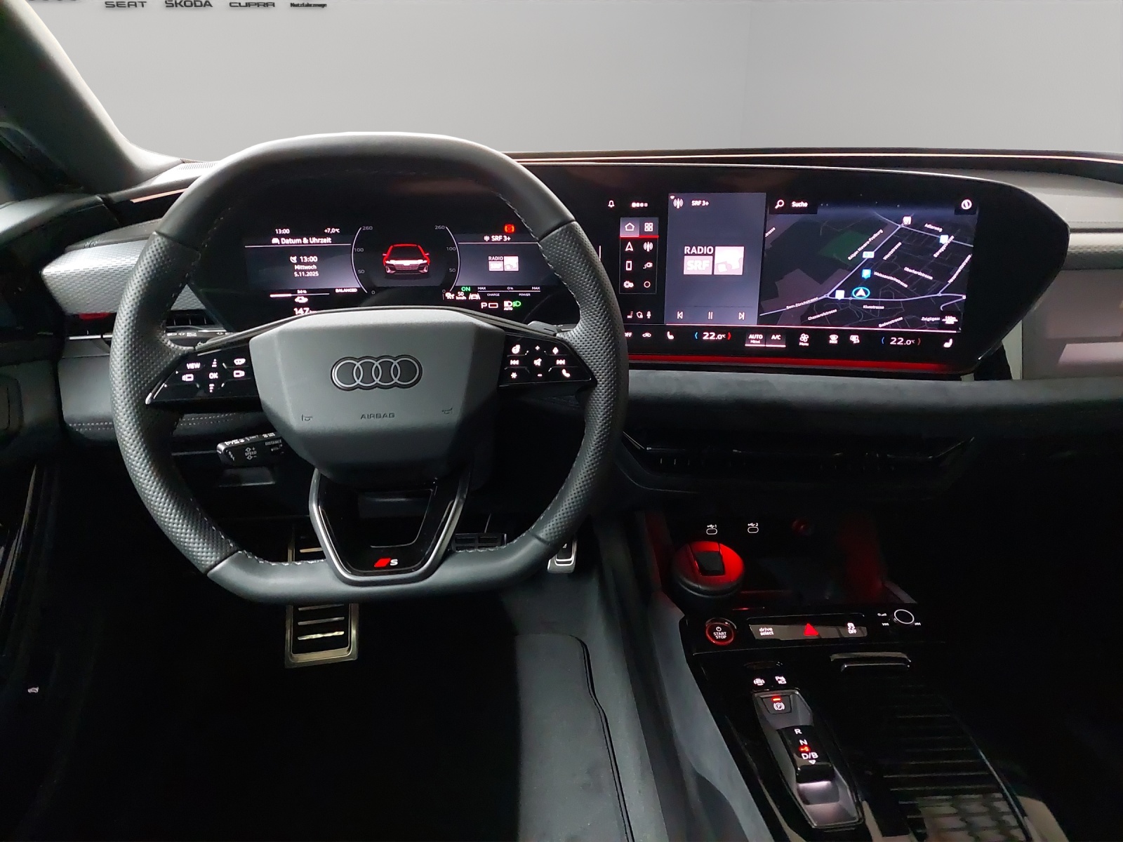 AUDI A6 Avant e-tron quattro-image-6