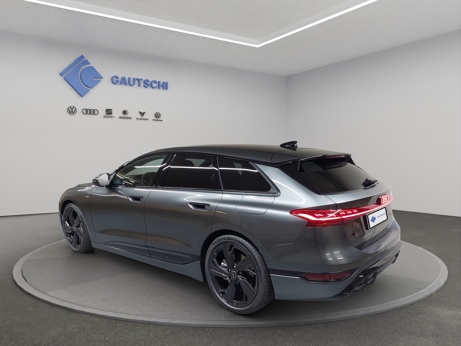 AUDI A6 Avant e-tron quattro-image-2