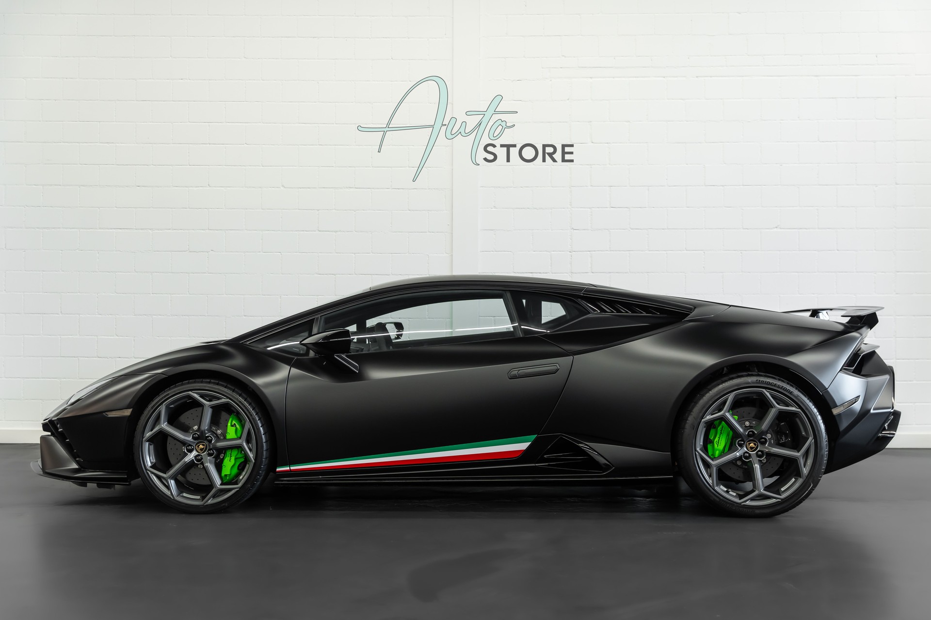 LAMBORGHINI Huracan TECNICA Coupé DCT-showroom-element-2