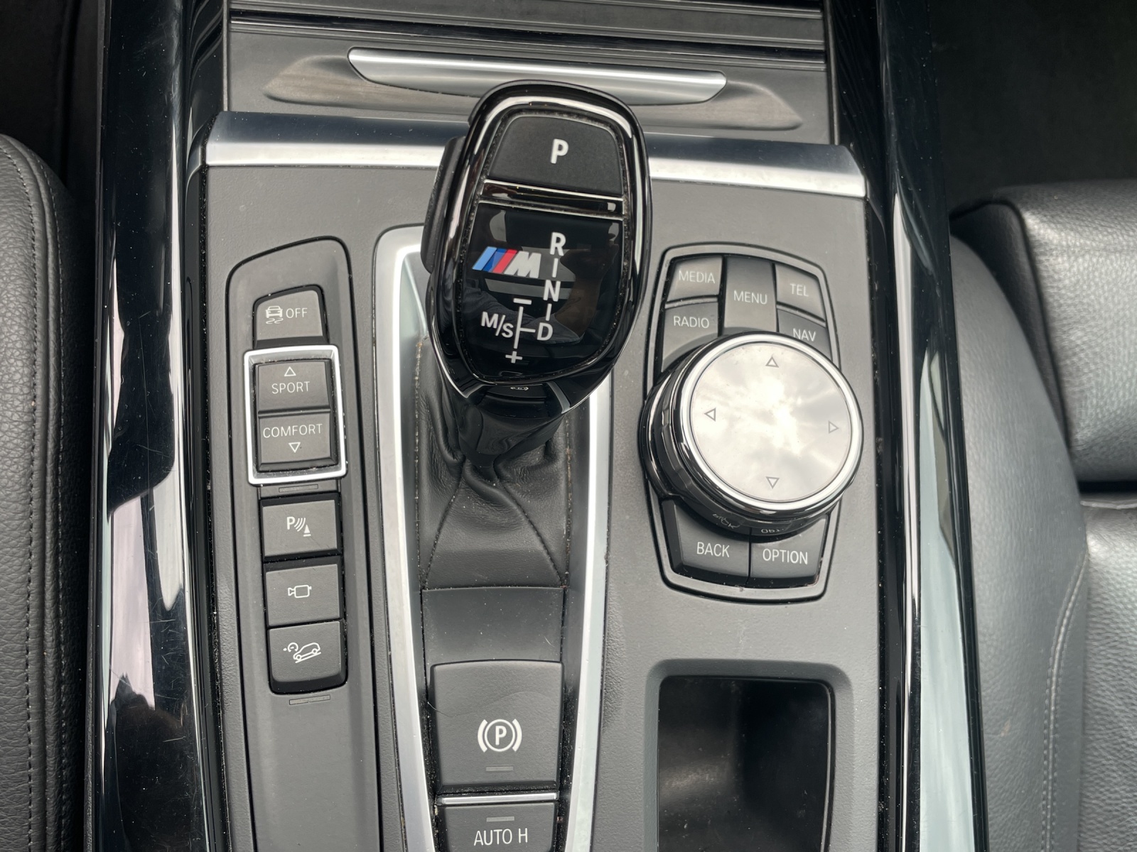 BMW X5 F15 M50d-image-12