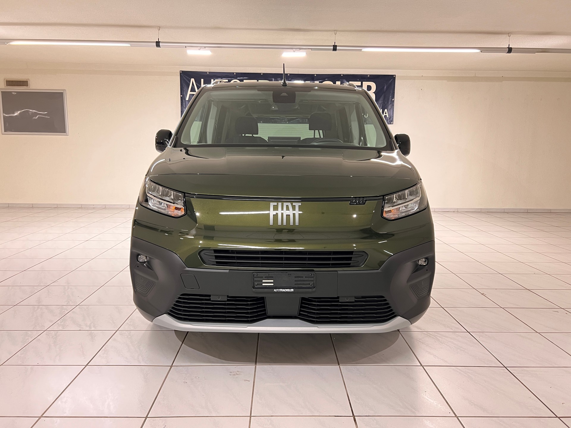 FIAT E-Doblò Elektro 100kW Lounge-image-1