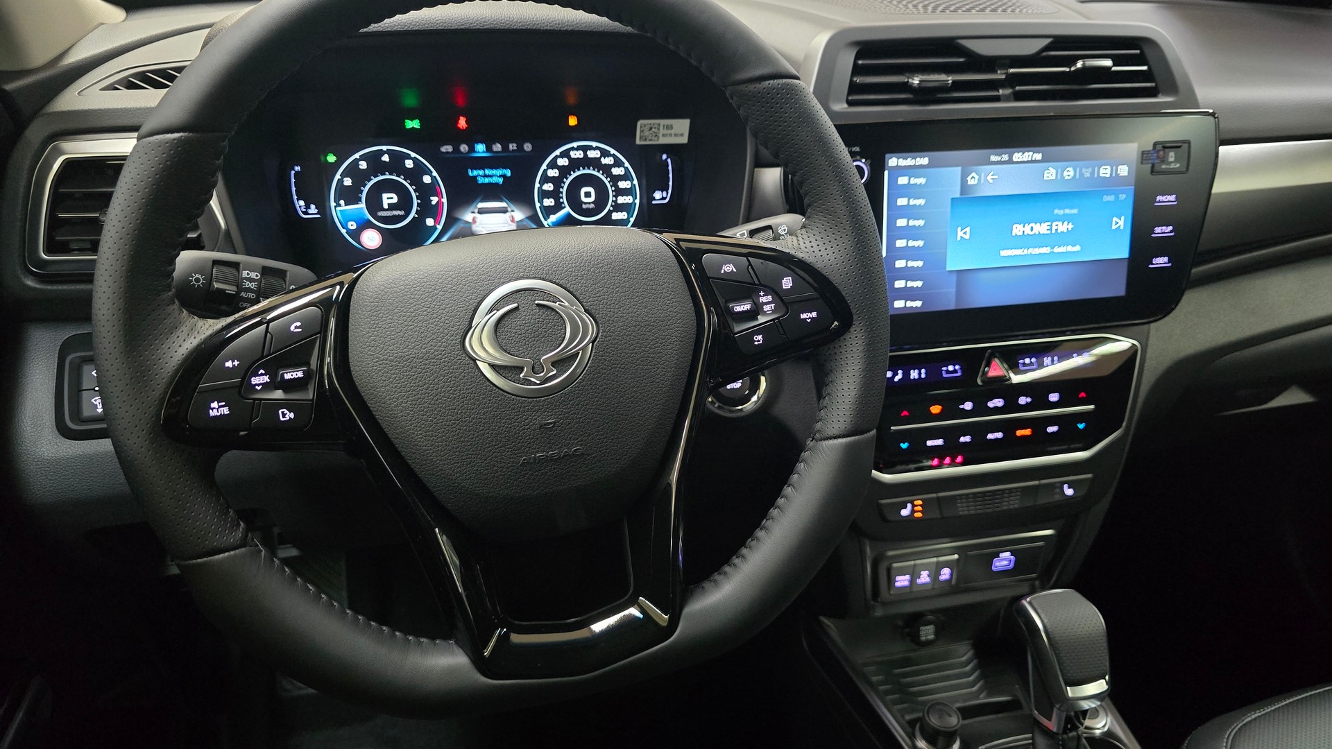 KGM-SsangYong Tivoli 1.5TGDI Plat 4WD A-image-5