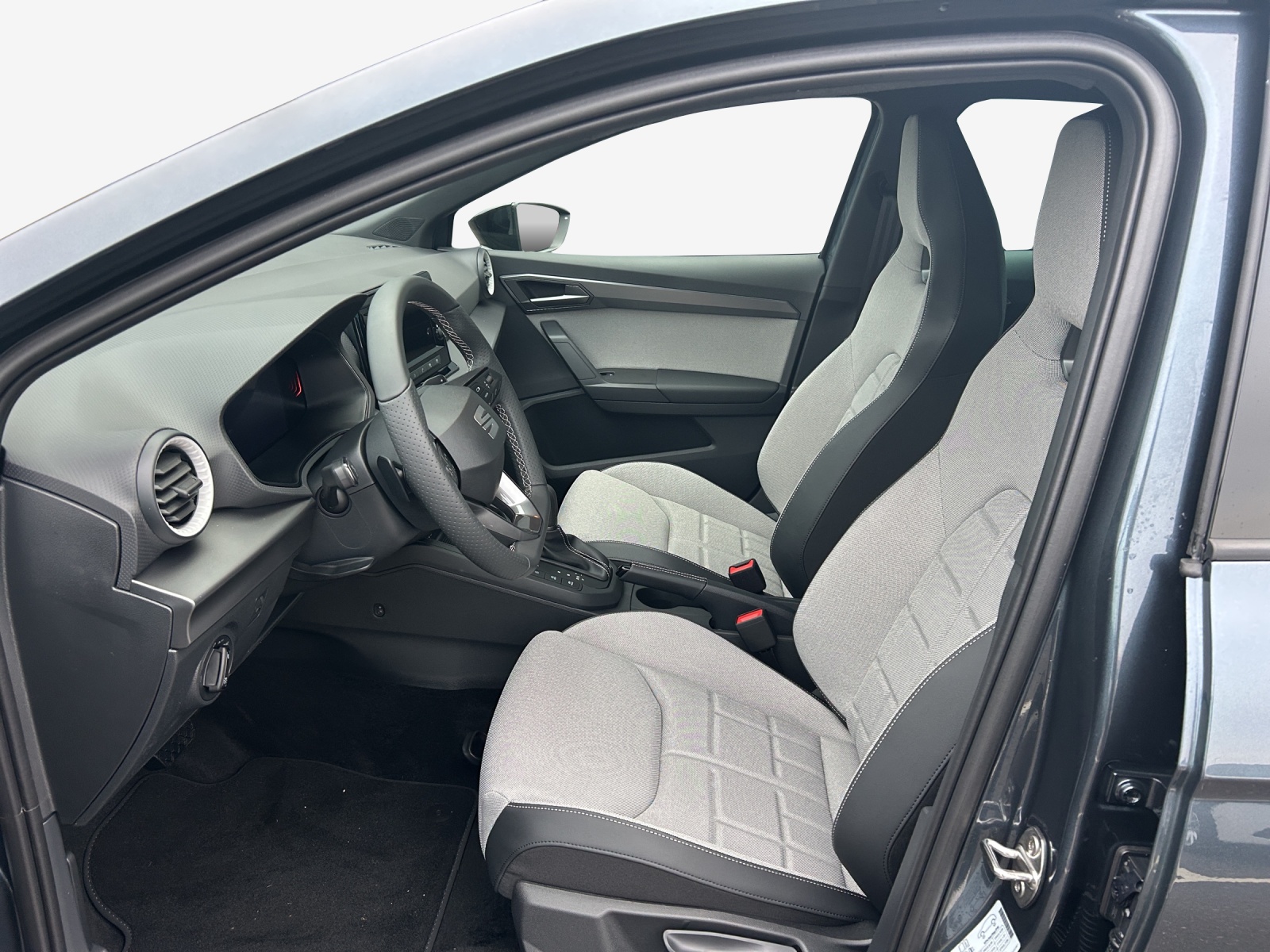 SEAT Ibiza 1.0 EcoTSI FR DSG-image-7
