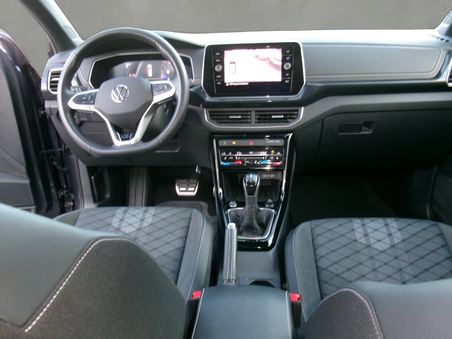 VW T-Cross 1.5 TSI EVO ACT R-Line DSG-image-7
