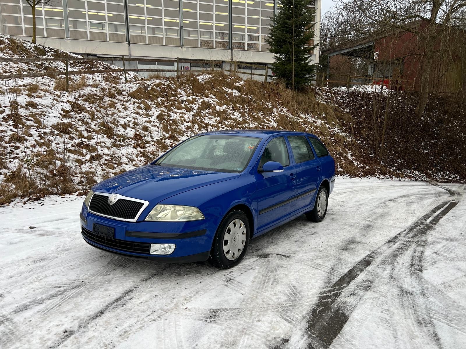 SKODA Combi-image-1