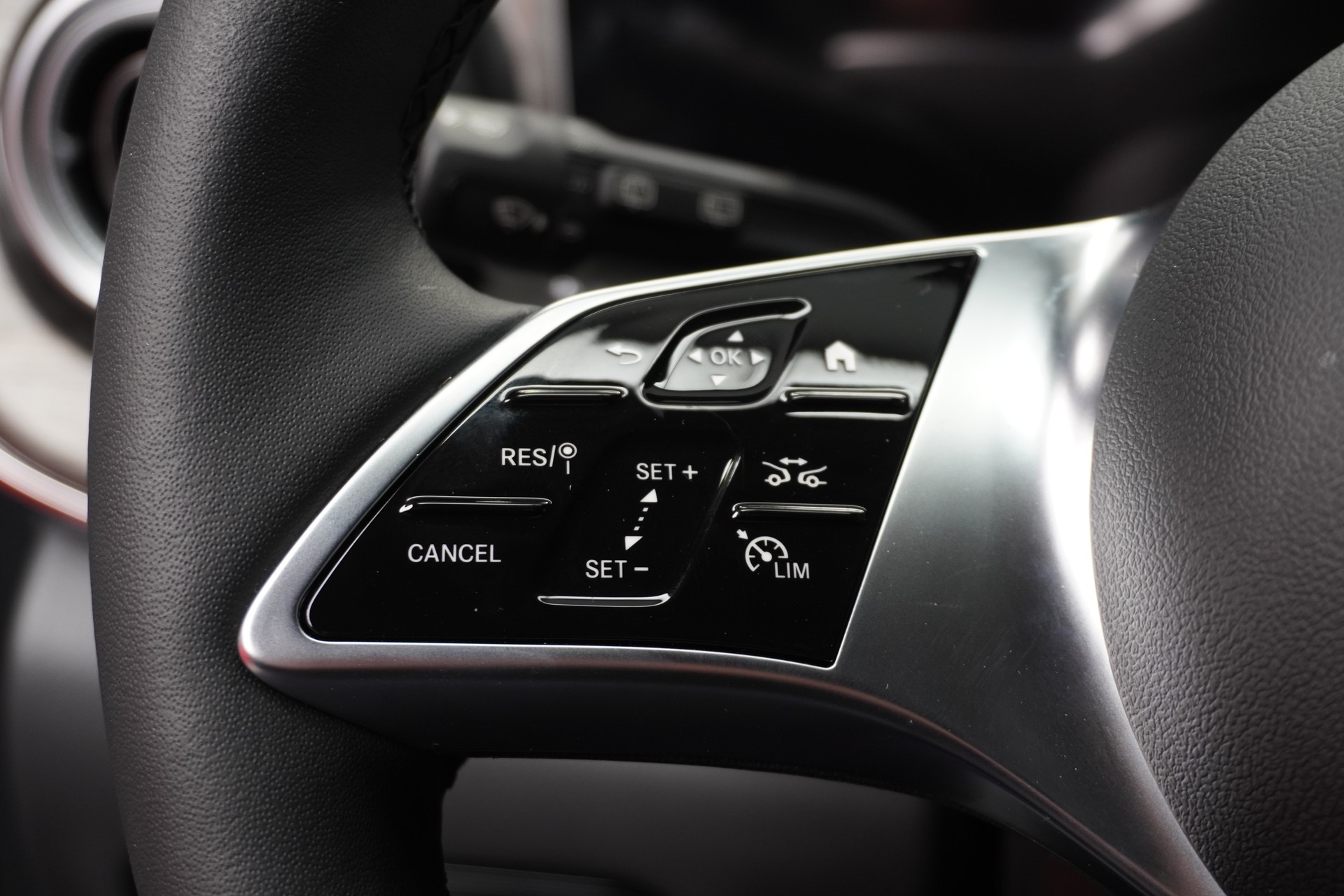 MERCEDES-BENZ V 250 d TREND 3200mm L 4Matic-image-6