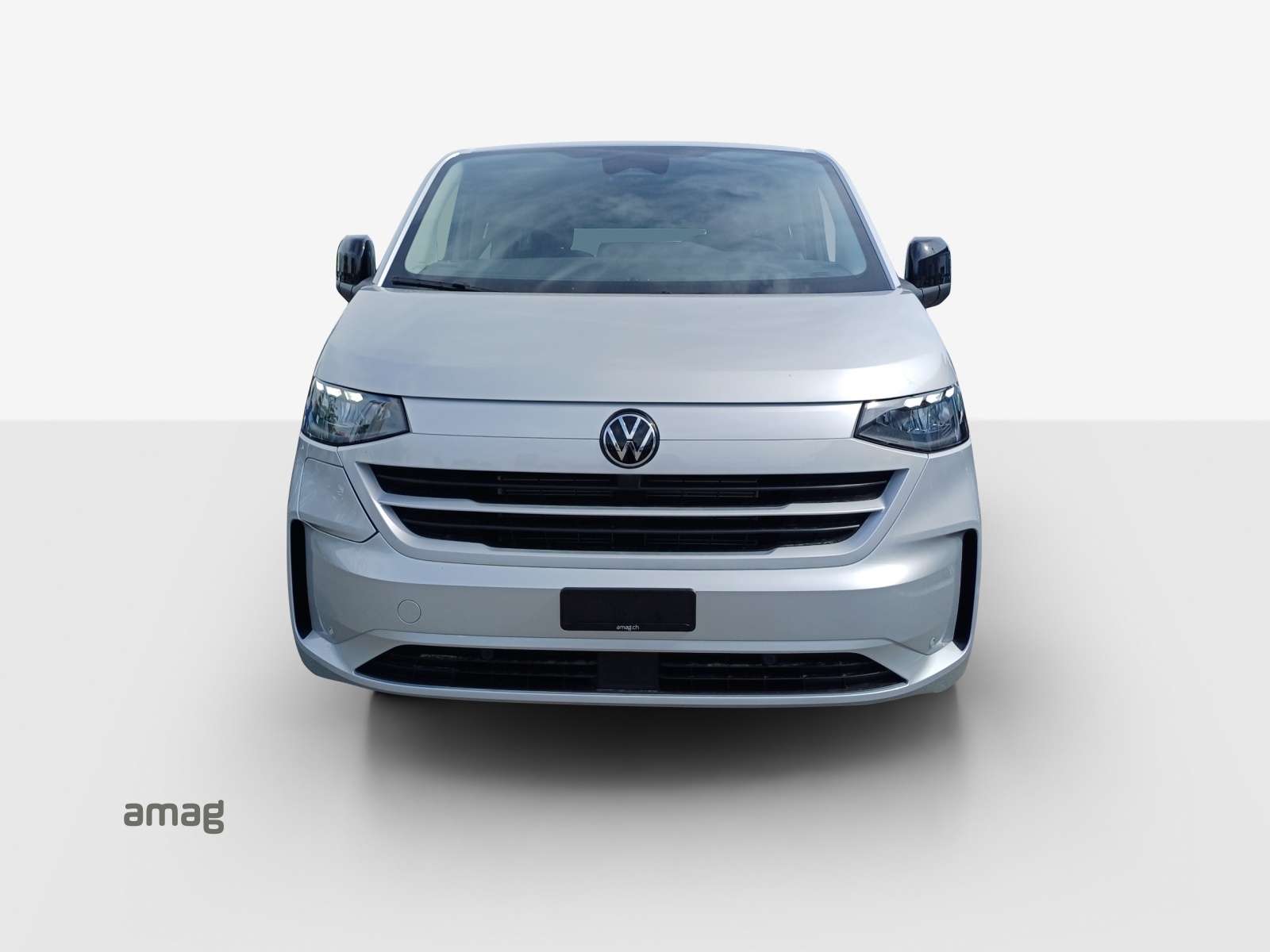 VW Caravelle BEV Life-image-6