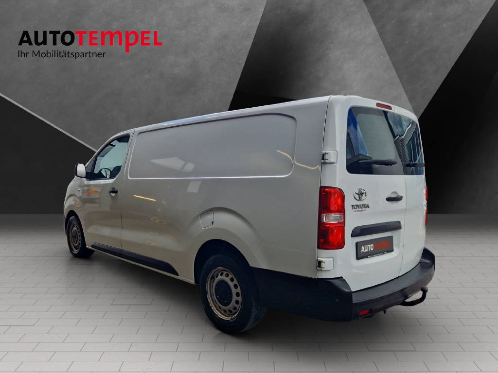 TOYOTA PROACE Van L2 2.0 D Luna-showroom-element-2