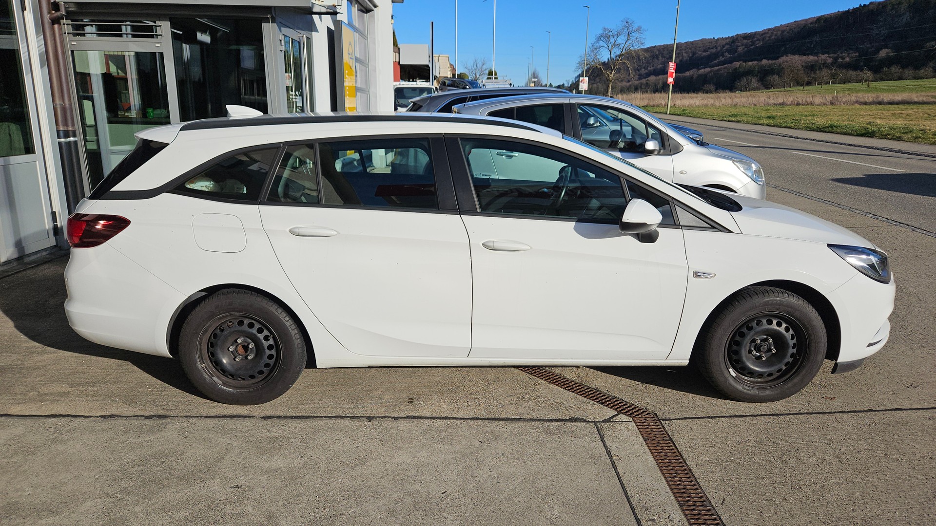 OPEL Astra Sports Tourer 1.6 CDTi ecoFLEX-image-3