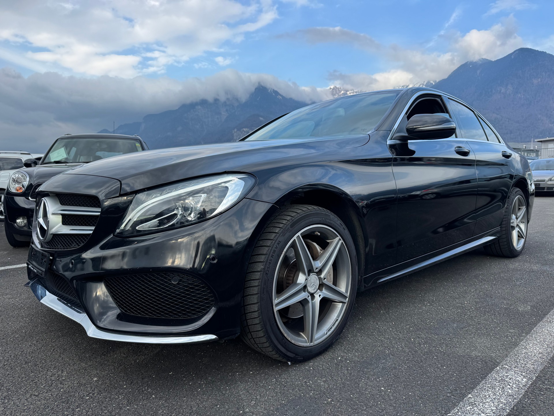 MERCEDES-BENZ C 200 AMG Line 4Matic 7G-Tronic