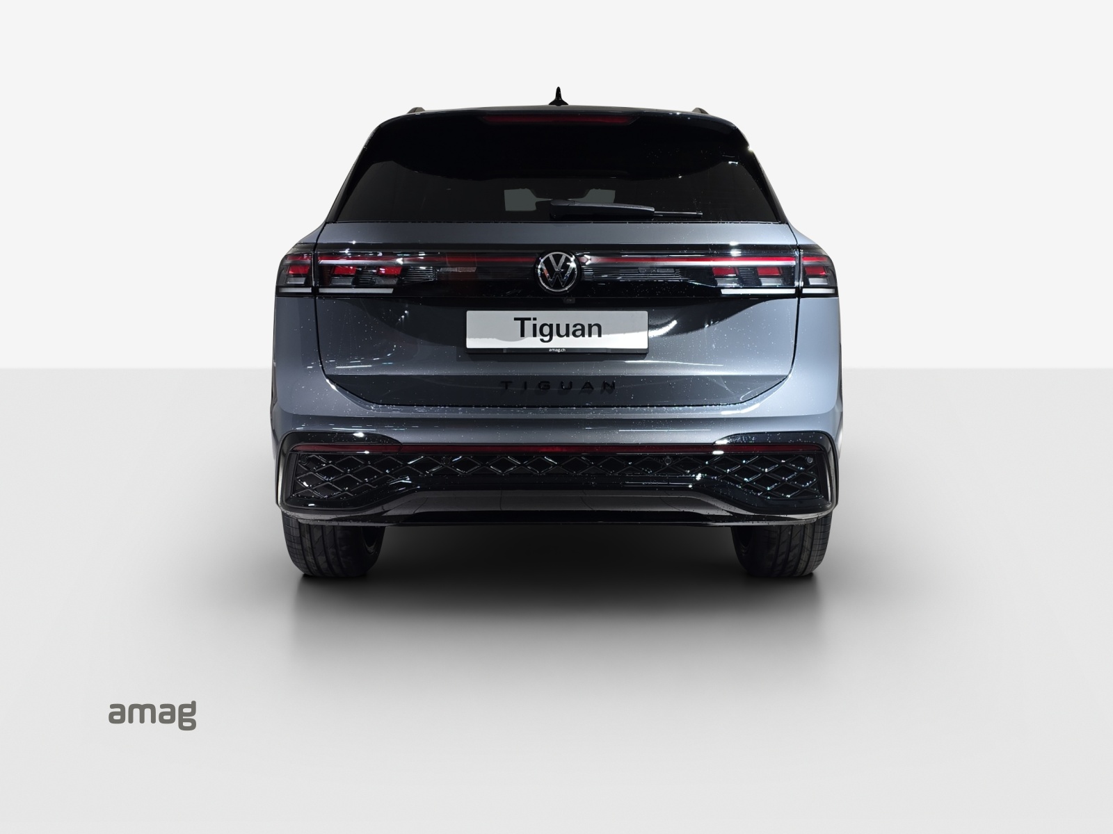 VW Tiguan 2.0 TDI SCR R-Line 4Motion DSG-image-3