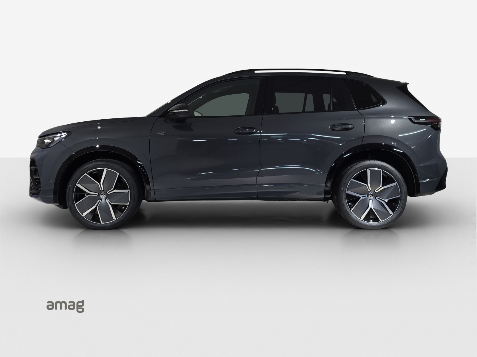 VW Tiguan 2.0 TDI SCR R-Line 4Motion DSG-image-1