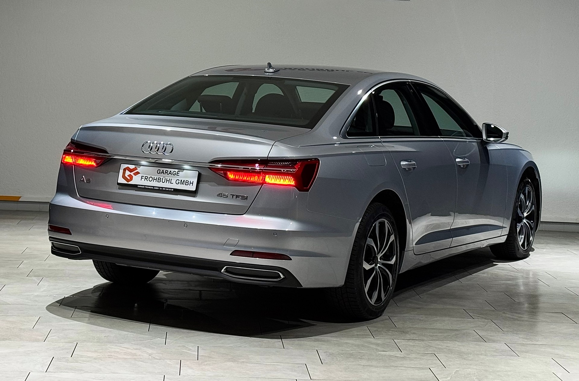 AUDI A6 Limousine 45 TFSI Design S-tronic | 1.Hand | CH |-image-3