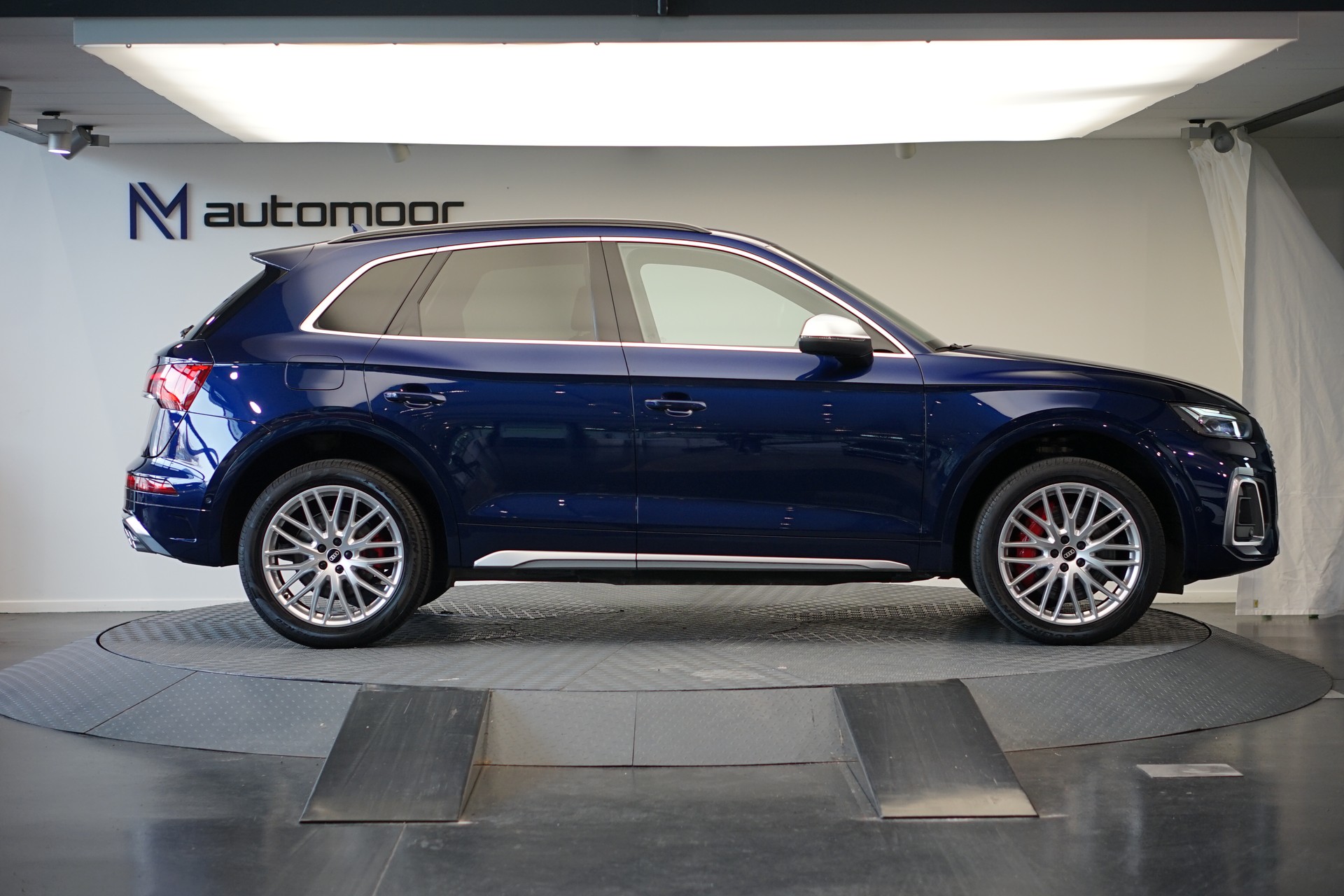 AUDI SQ5 TDI quattro tiptronic *AHK*-image-3