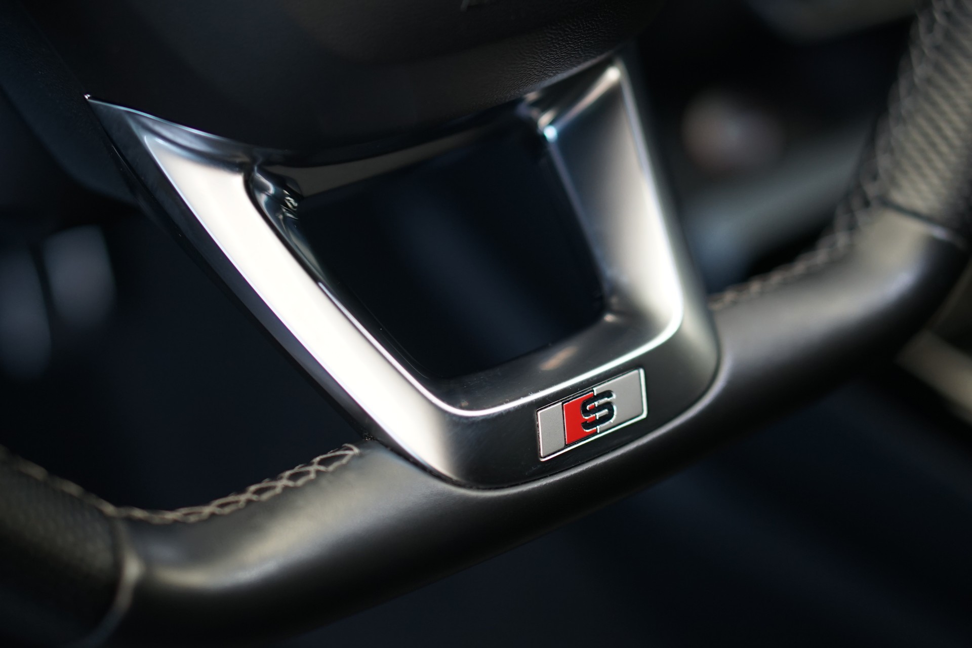 AUDI SQ5 TDI quattro tiptronic *AHK*-image-32