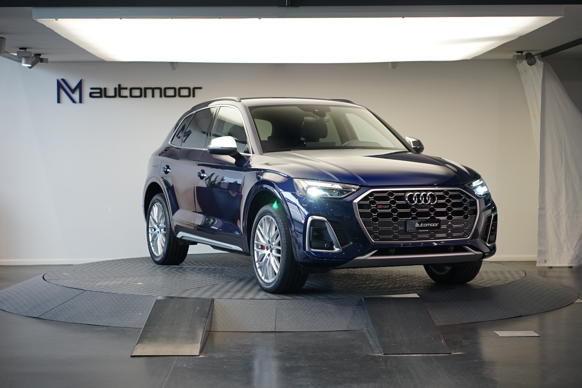 AUDI SQ5 TDI quattro tiptronic *AHK*-image-2