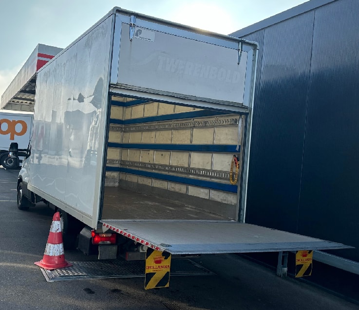 IVECO 35 S 17-image-3