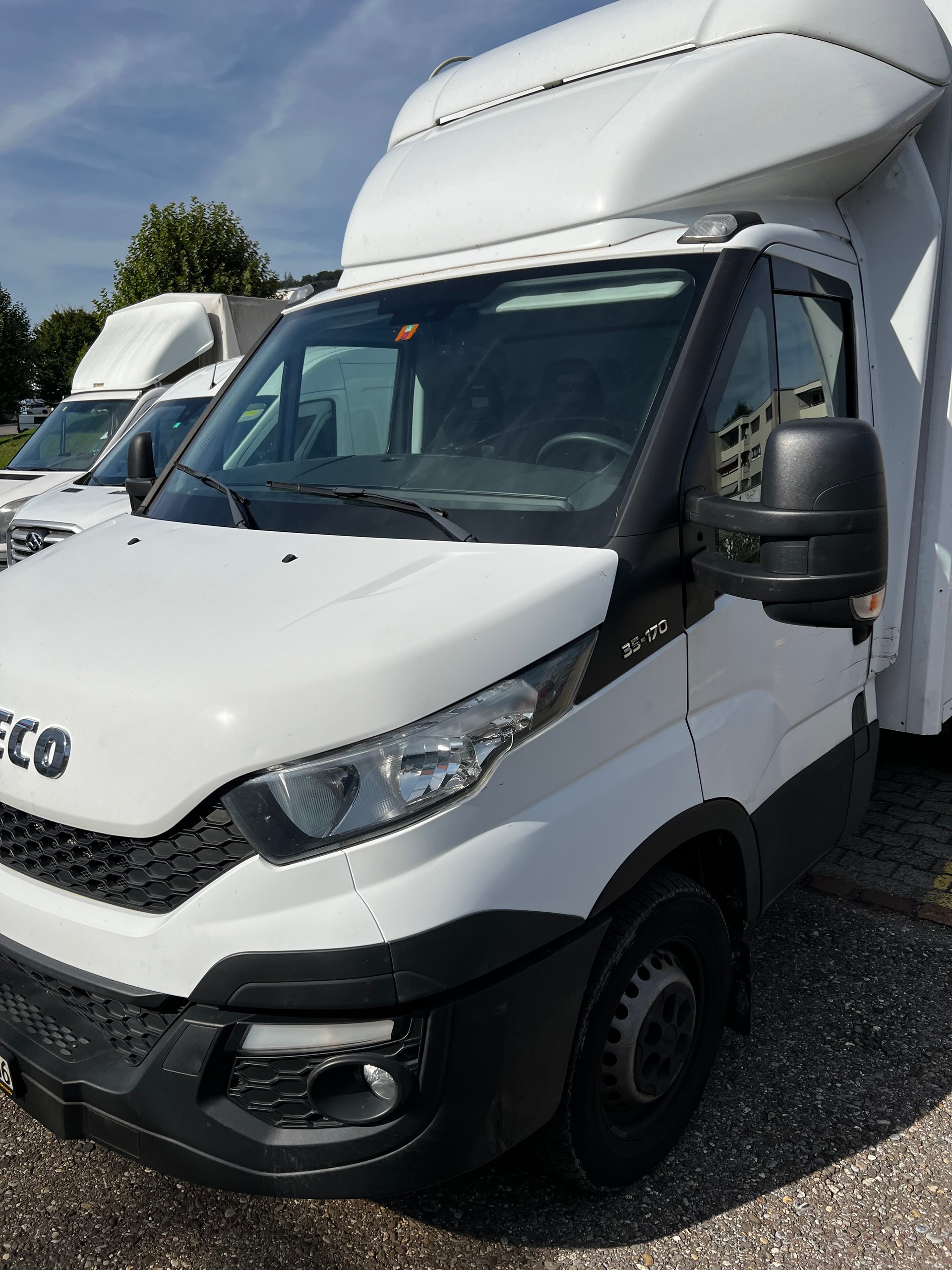IVECO 35 S 17-image-2