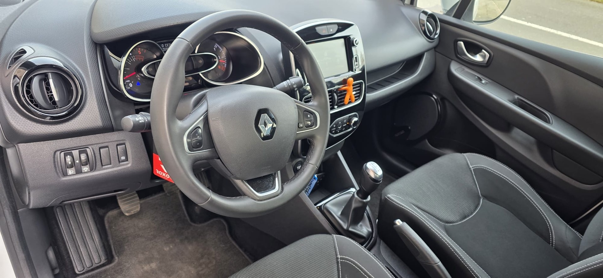 RENAULT Clio Grandtour 1.5 dCi Business Line-image-14