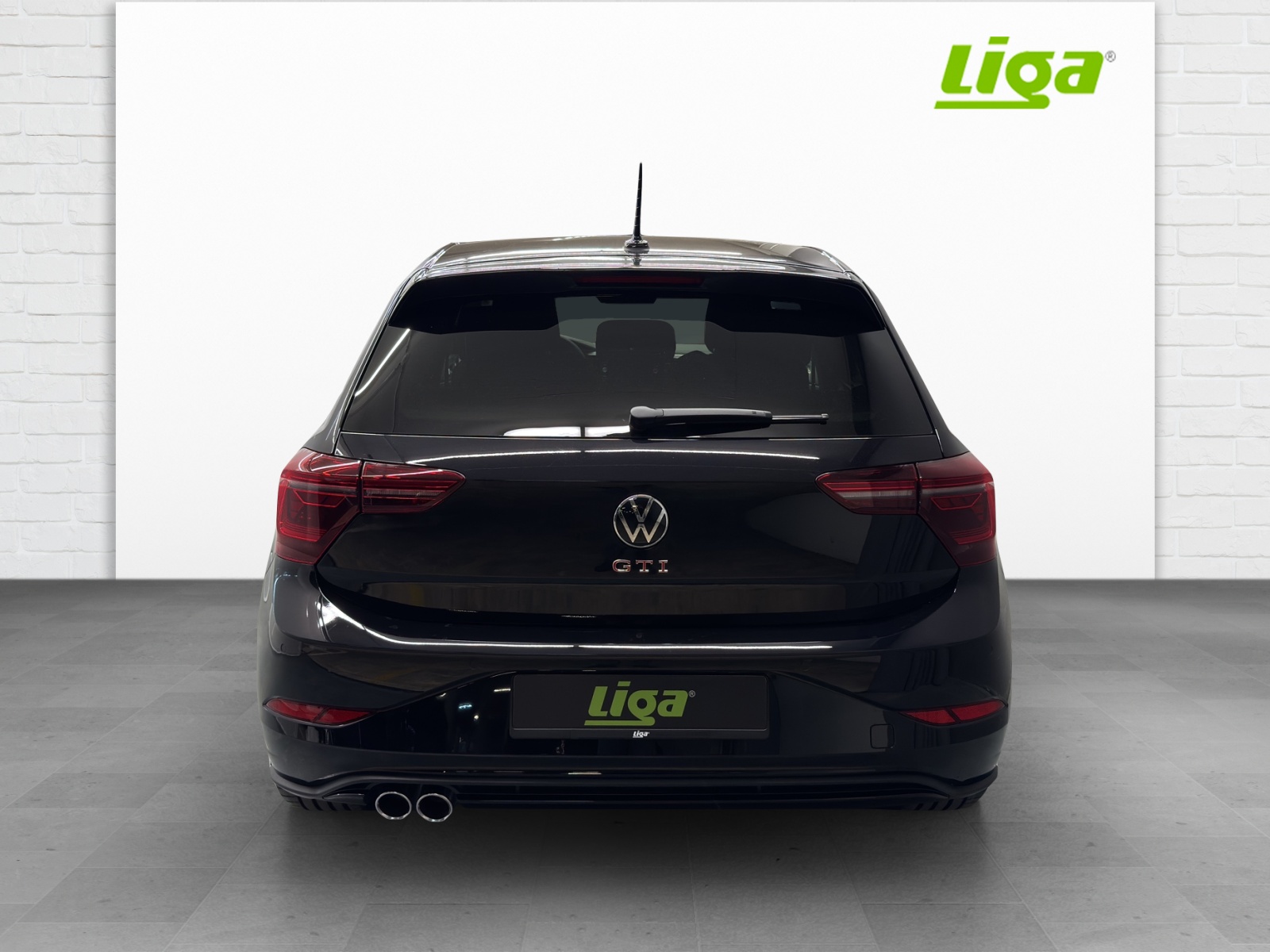 VW Polo 2.0 TSI GTI DSG-image-4