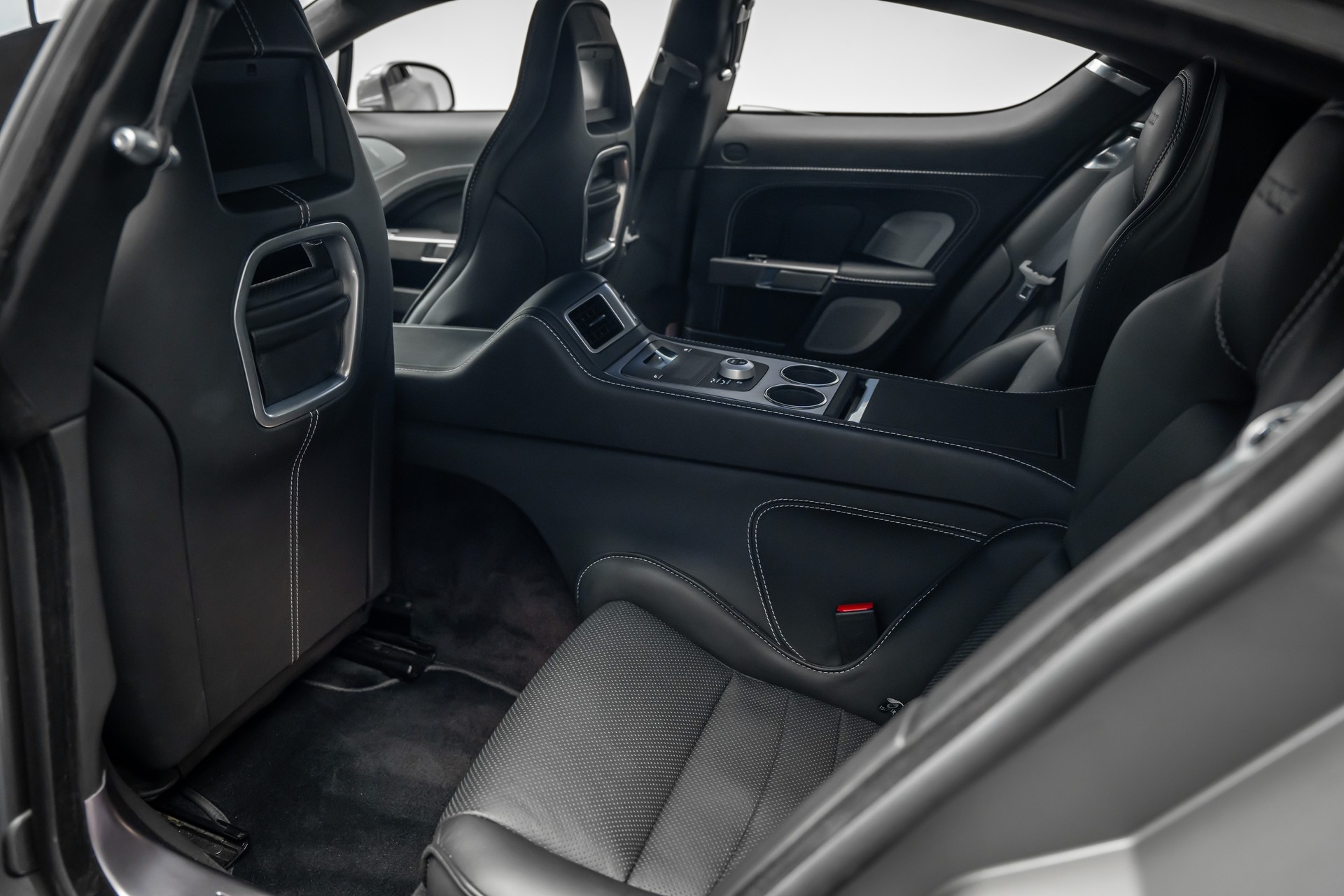 ASTON MARTIN * Rapide 5.9 V12 * ZU EINEM UNSCHLAGBAREN PREIS * LEASING AB 376.- *-image-12