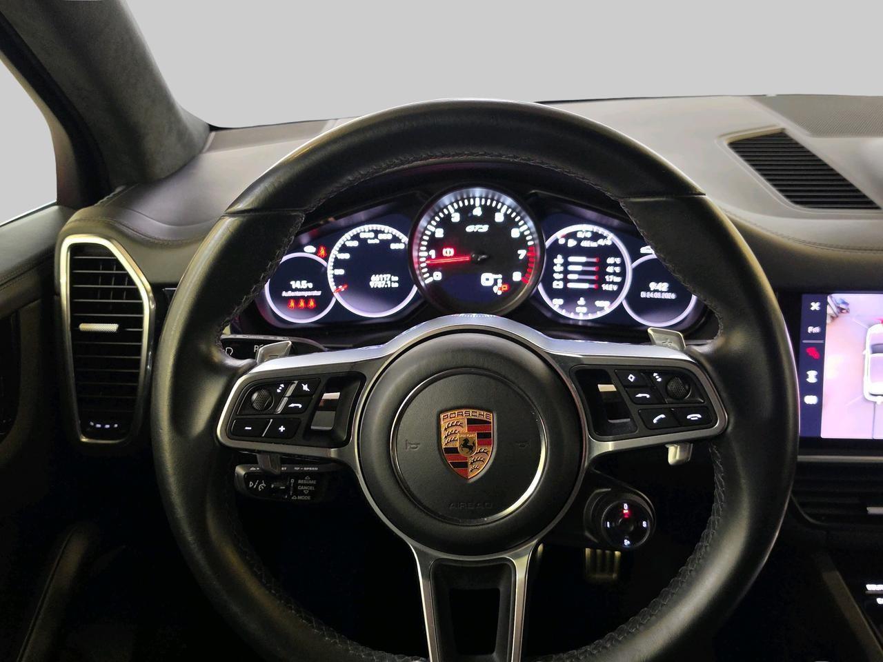 PORSCHE Cayenne 4.0 V8 GTS-image-13