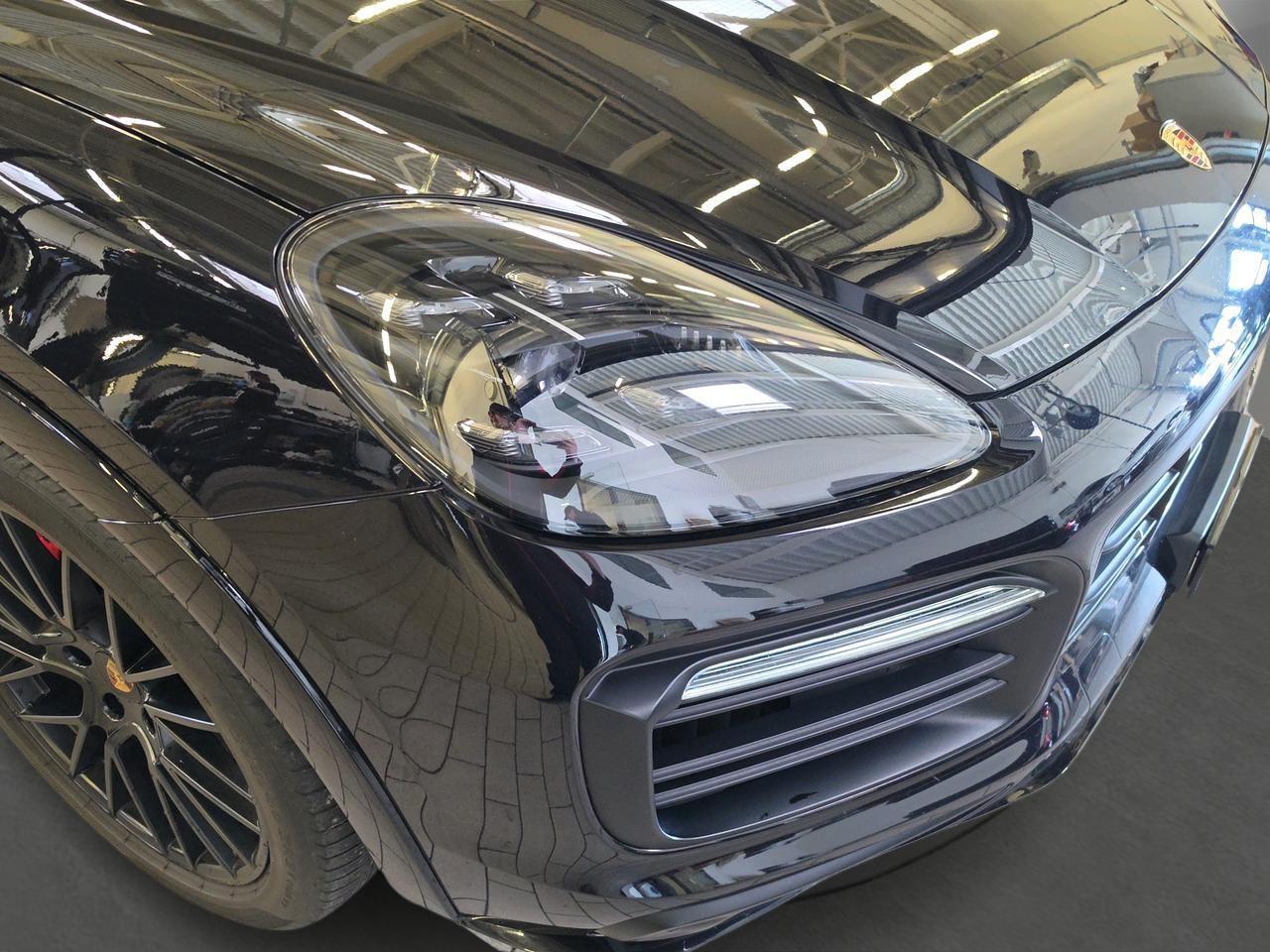 PORSCHE Cayenne 4.0 V8 GTS-image-7
