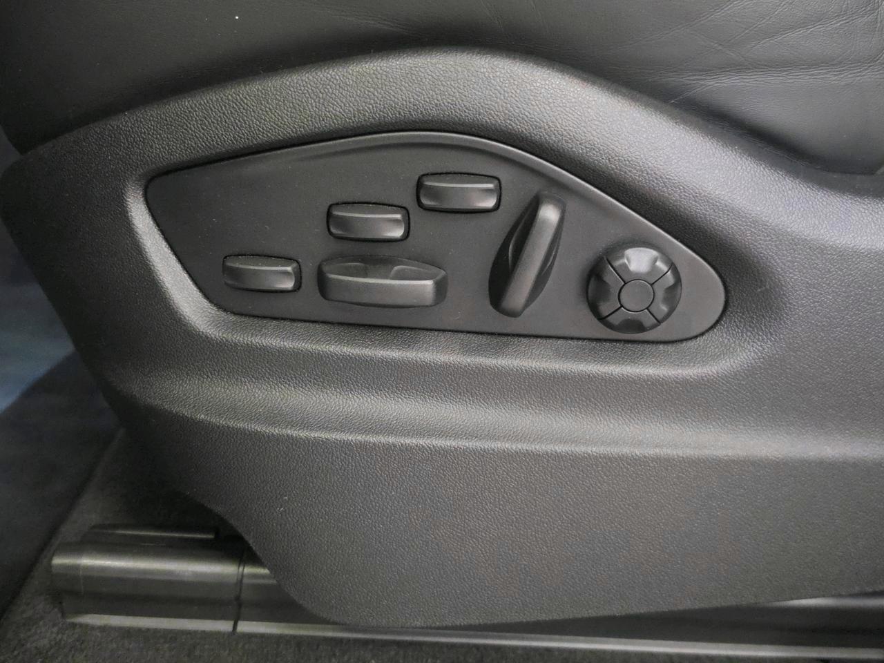PORSCHE Cayenne 4.0 V8 GTS-image-17
