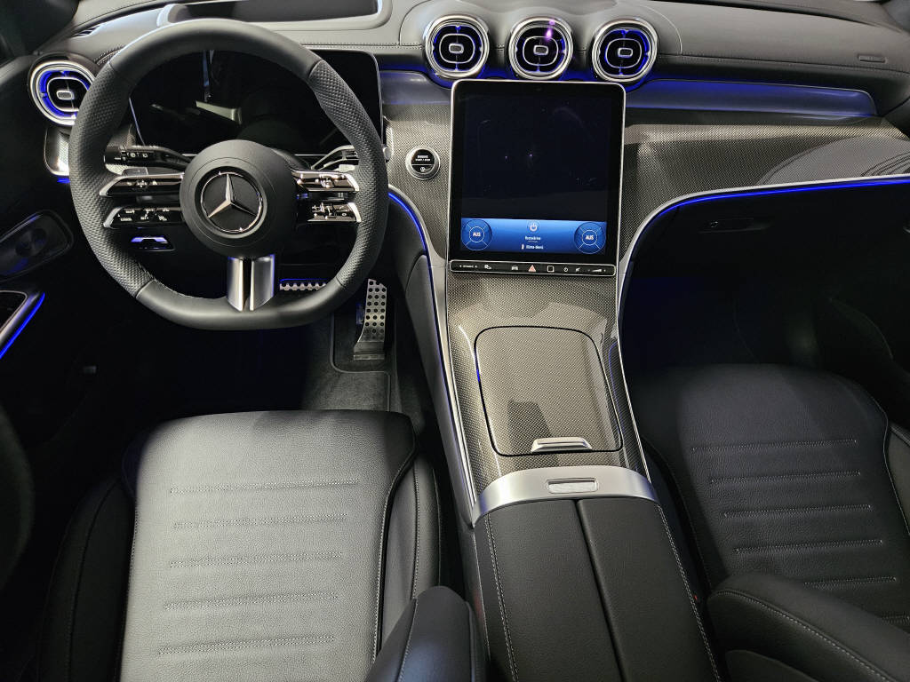 MERCEDES-BENZ GLC 220 d 4Matic AMG Line-image-7