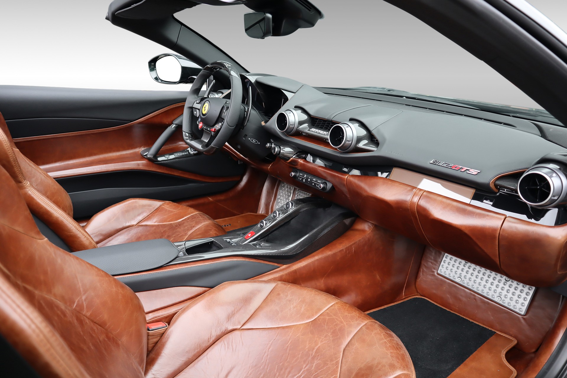 FERRARI 812 GTS Tailor Made-image-14