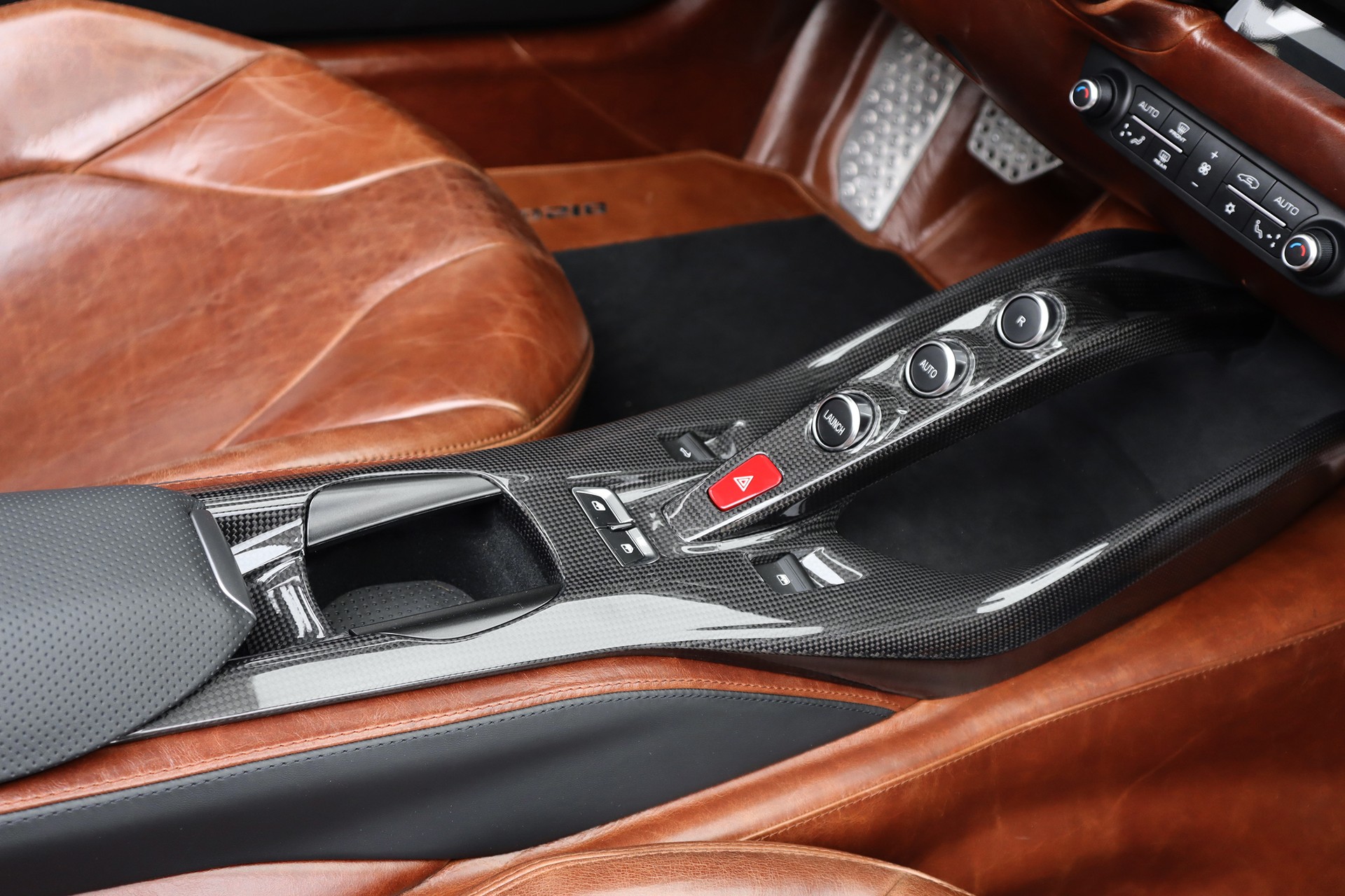 FERRARI 812 GTS Tailor Made-image-13
