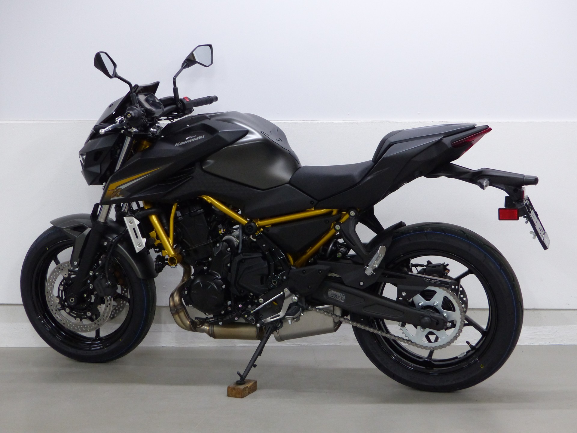 KAWASAKI Z 650 S ABS Sport 35kW MY26-showroom-element-3