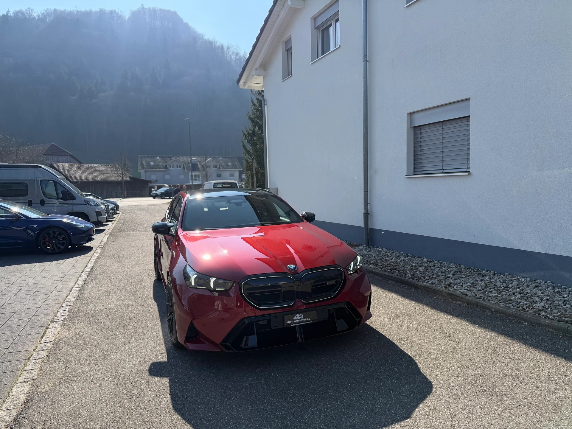 BMW M5 xDrive Touring-image-0