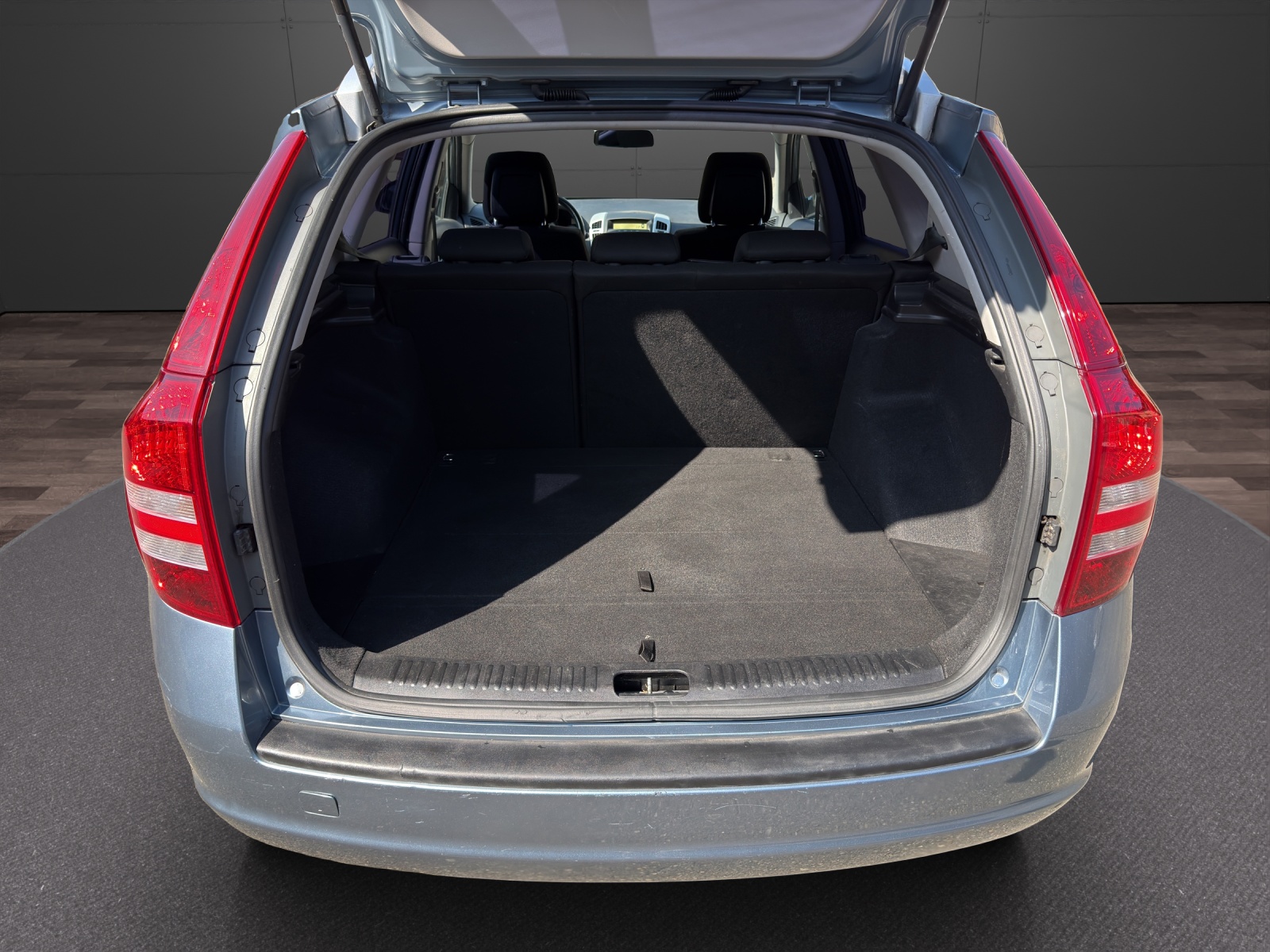 KIA Cee'd Sporty Wagon 1.6 16V Trend Automat | MFK NEU | GEPFLEGT | GÜNSTIG-image-5