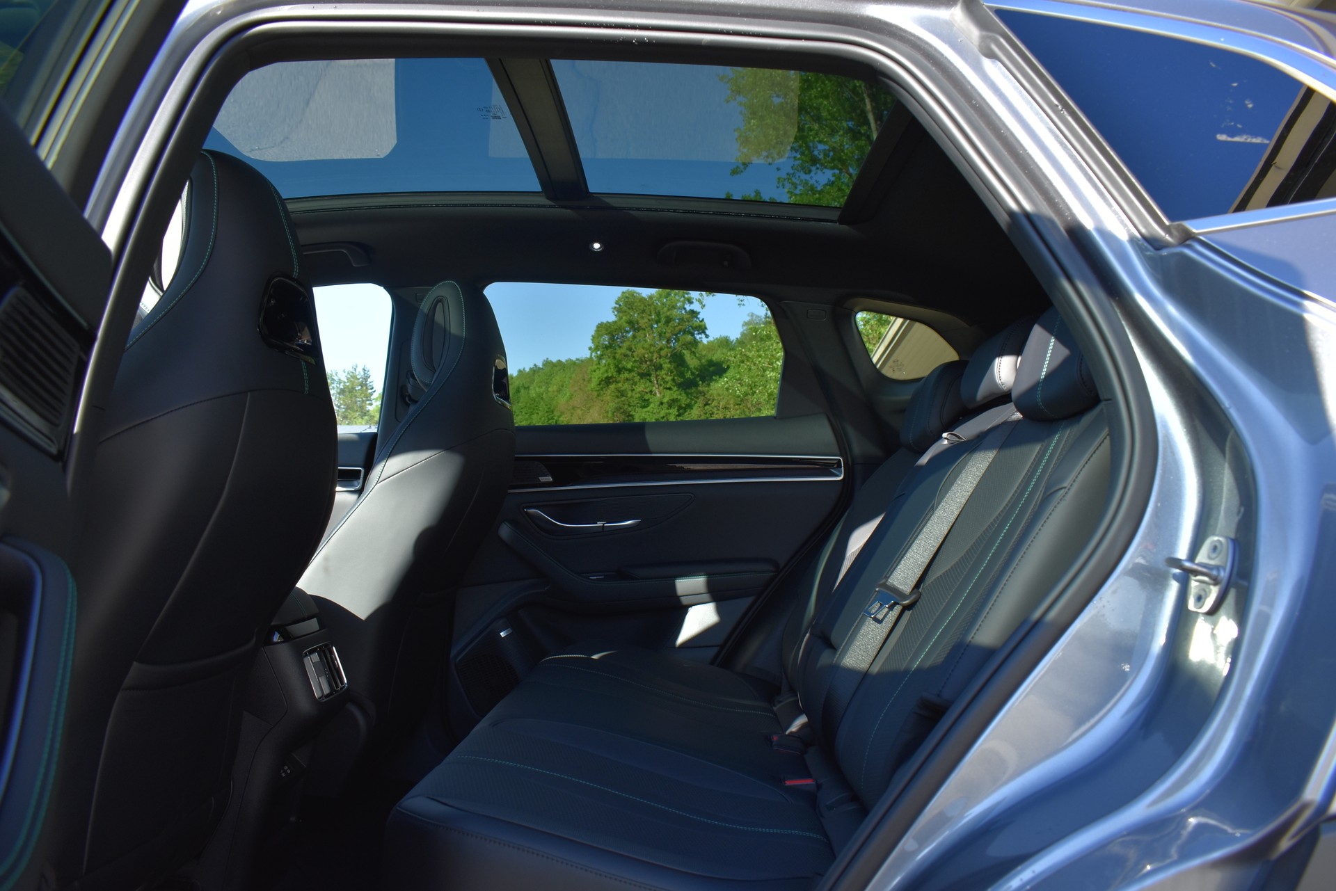 BYD Seal U DM-i Design AWD-image-8