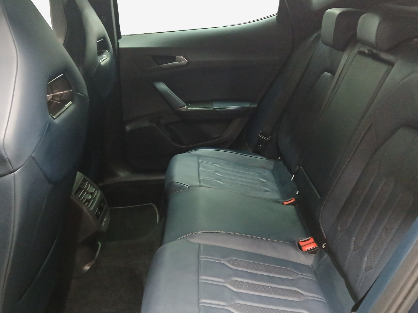 CUPRA Formentor 1.4 e-HYBRID pHEV VZ DSG-image-11