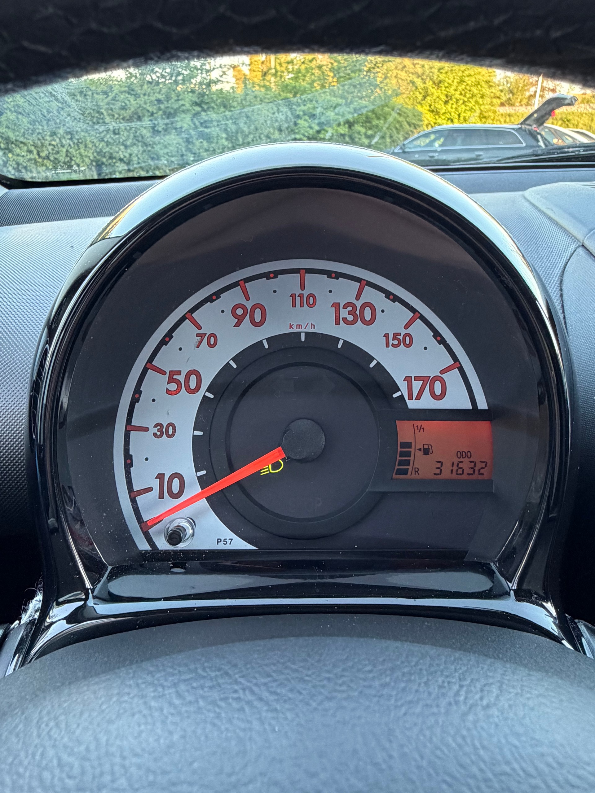 TOYOTA Aygo 1.0 VVT-i Luna-image-12