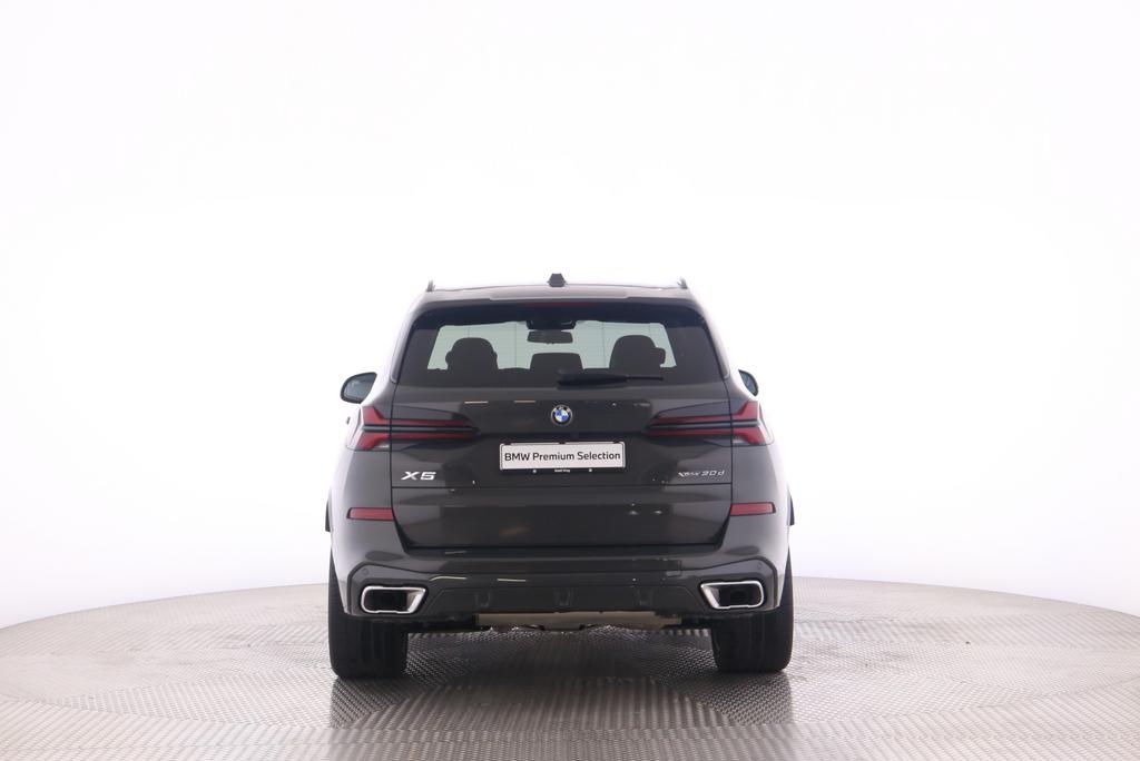 BMW X5 30d xDrive SAG-image-6