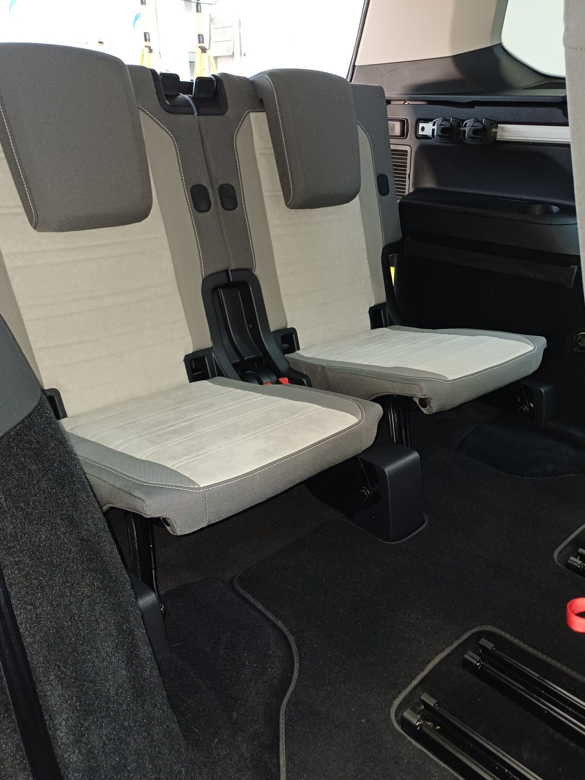 VW Touran 1.4 TSI BlueMotion Technology Highline-image-11
