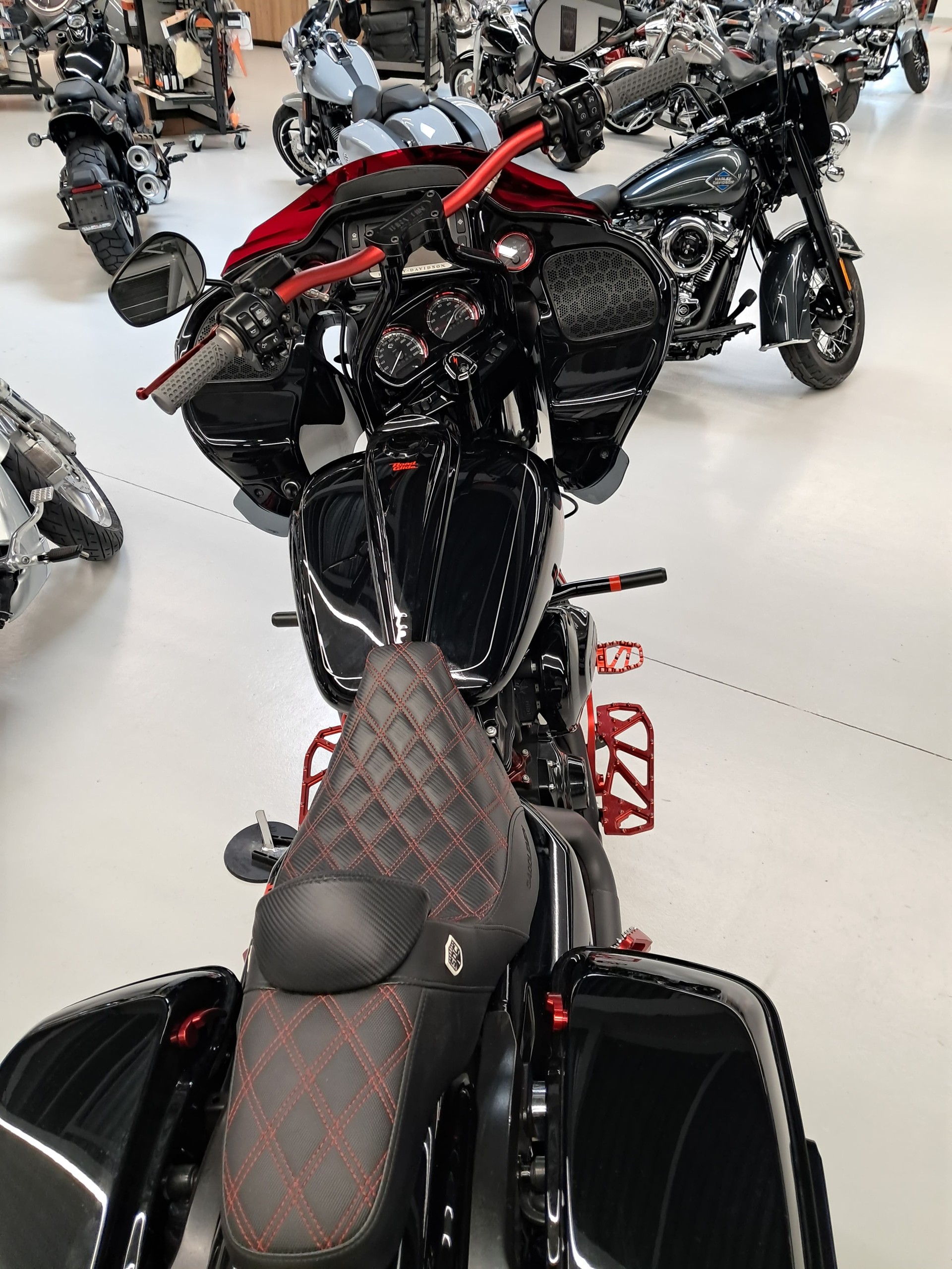 HARLEY-DAVIDSON Road Glide Special-image-4