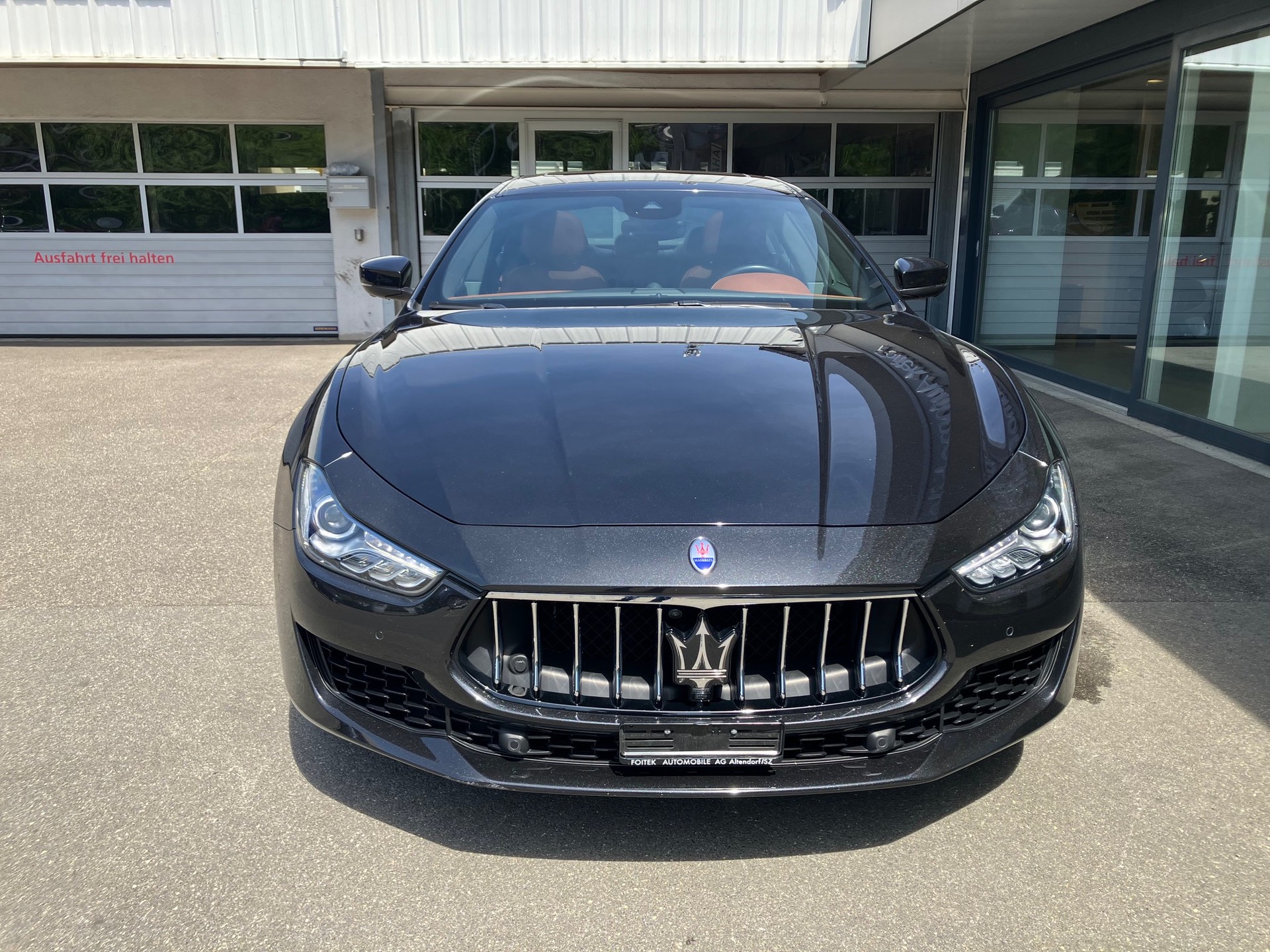 MASERATI Ghibli S Q4 3.0 V6-image-12