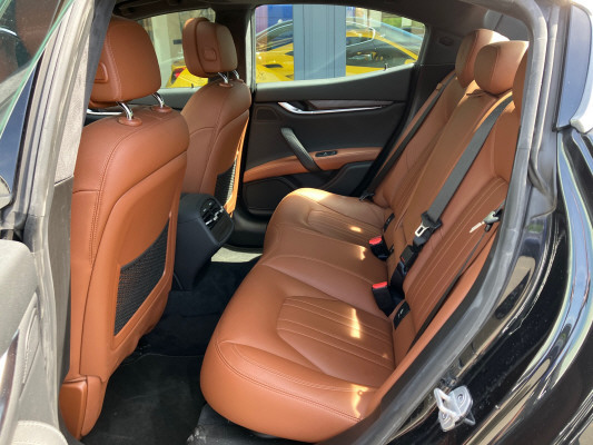 MASERATI Ghibli S Q4 3.0 V6-image-10