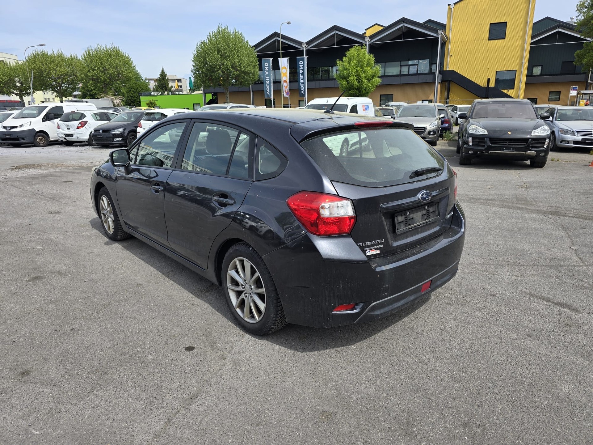 SUBARU Impreza 1.6 Swiss two-image-6