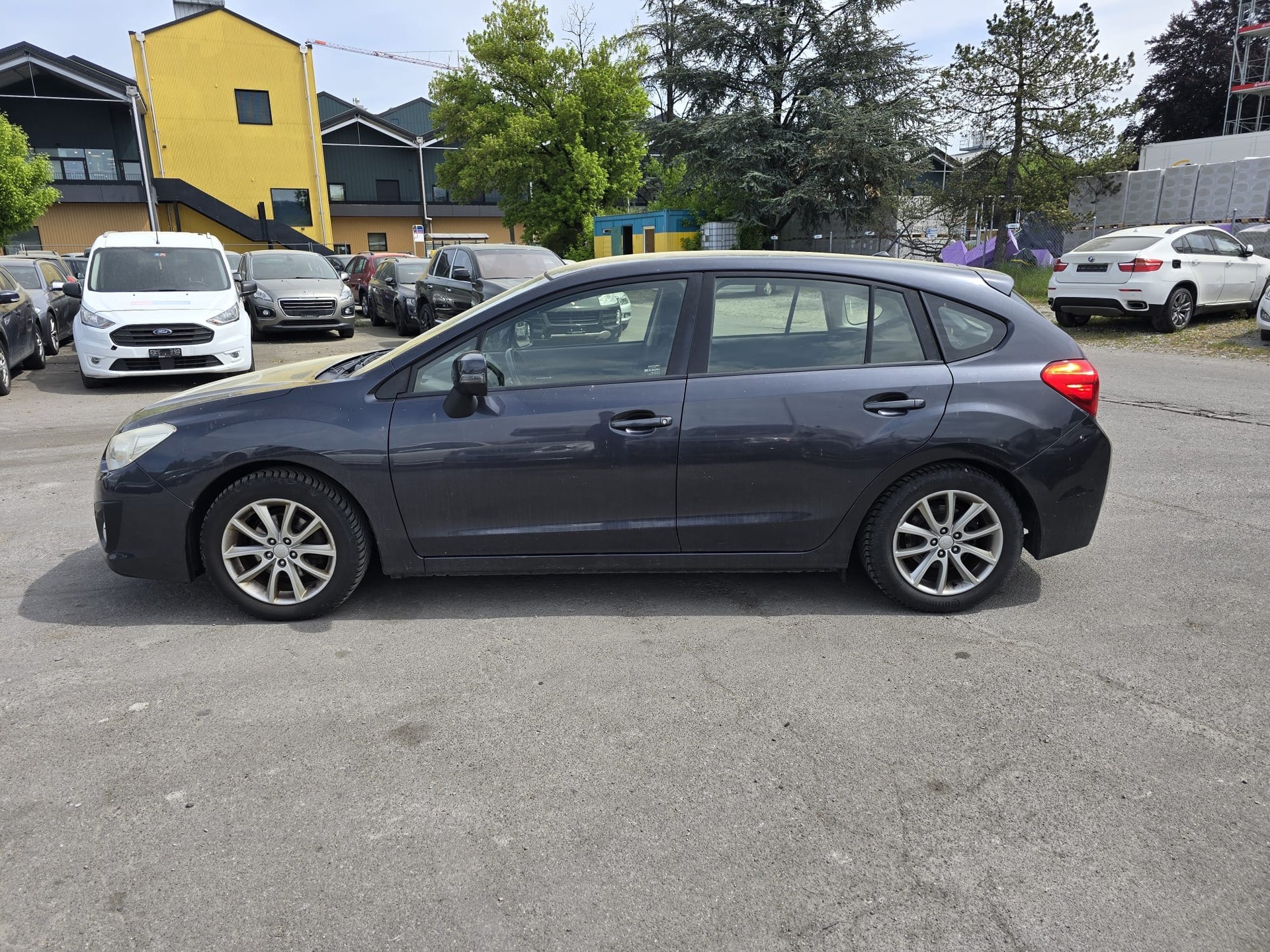 SUBARU Impreza 1.6 Swiss two-image-7