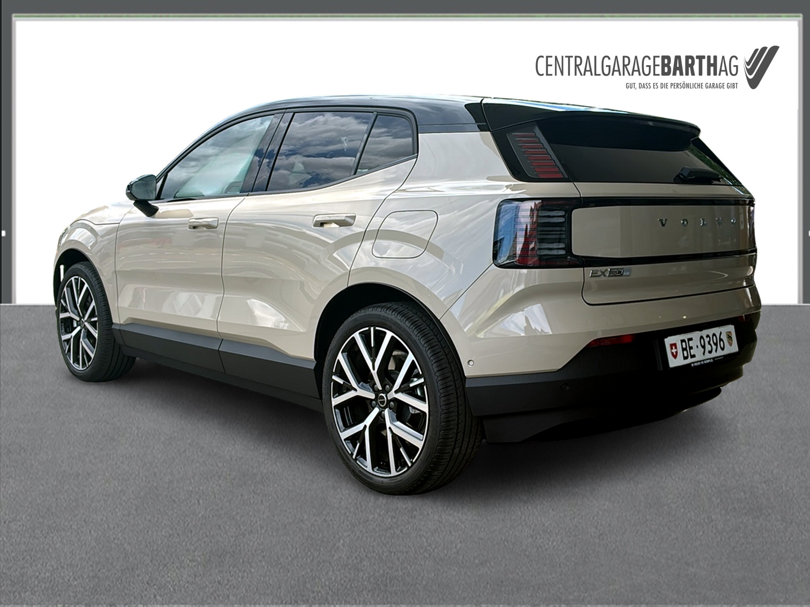 VOLVO EX30 E60 Ultra-image-5