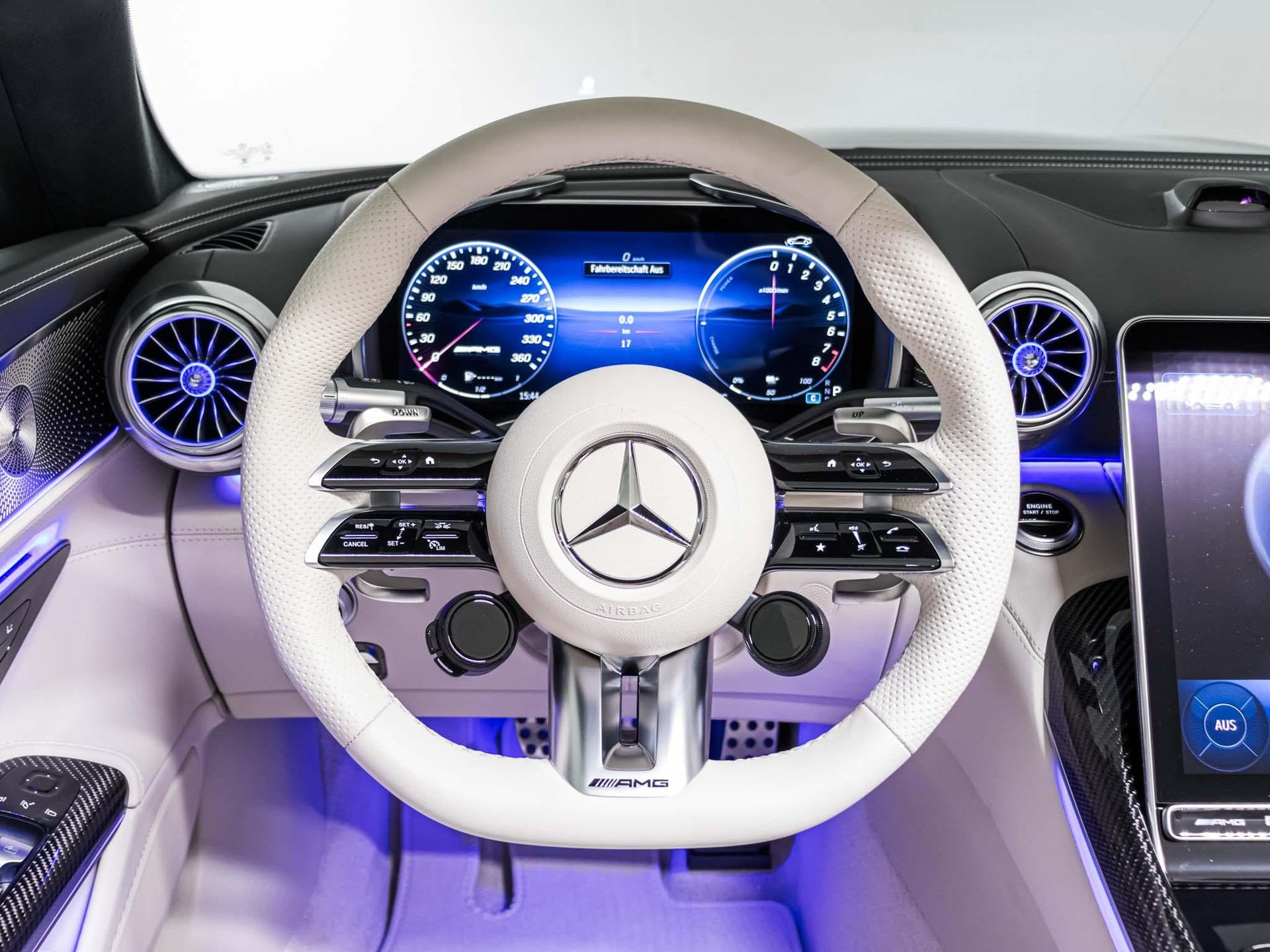 MERCEDES-BENZ SL 63 S AMG E Performance "Executive Edition"-image-9