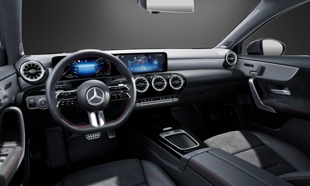 MERCEDES-BENZ A 180 7G-DCT-image-6
