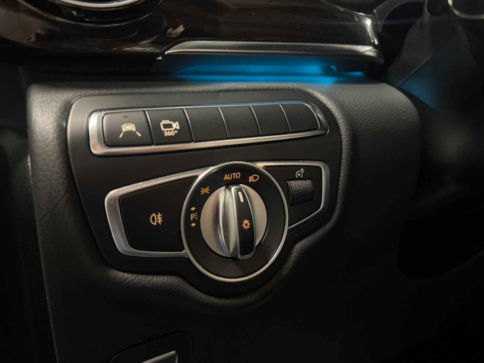MERCEDES-BENZ V 250 d Avantgarde 9G-Tronic-image-16