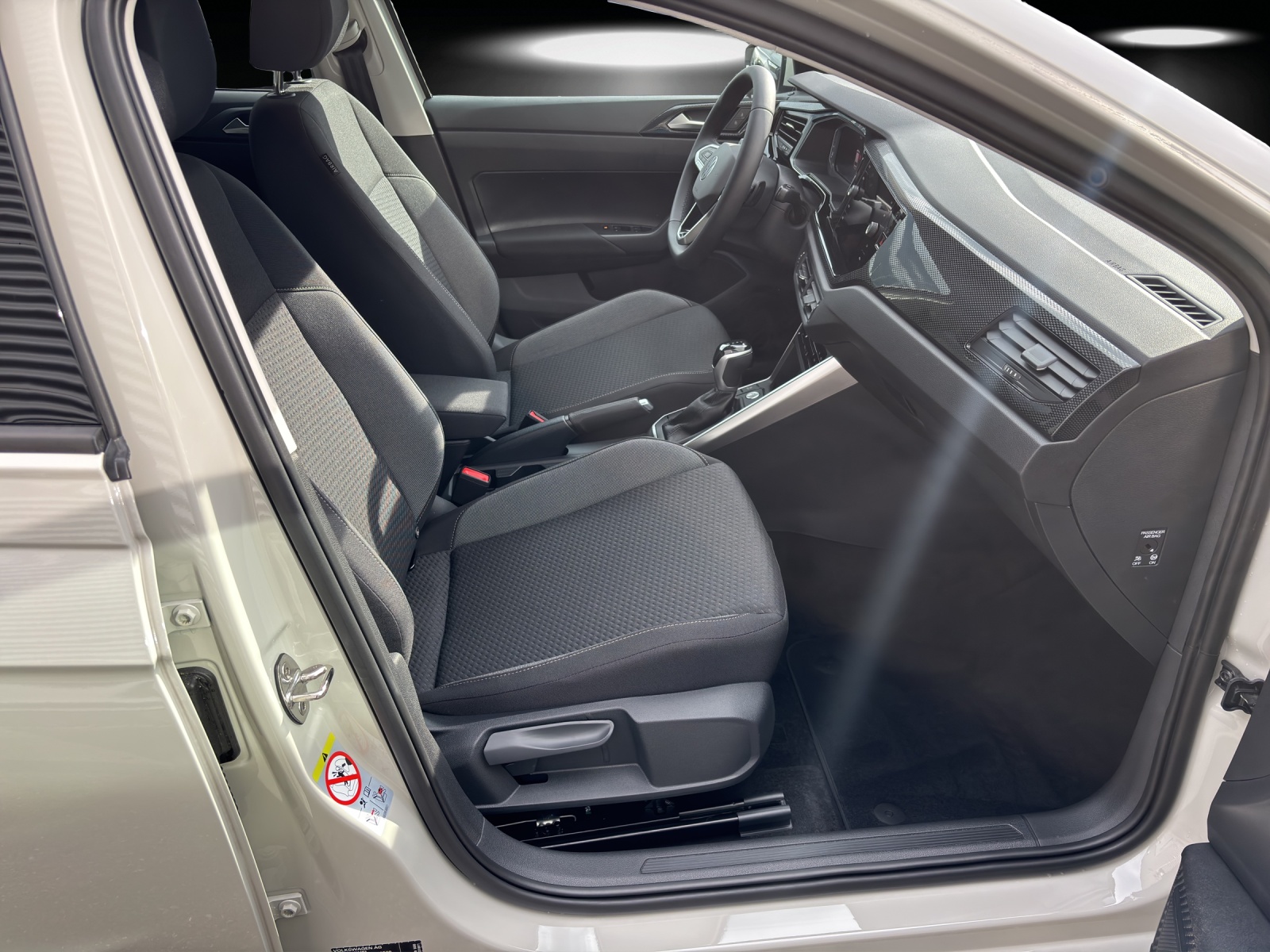 VW Polo 1.0 TSI Life DSG-image-8